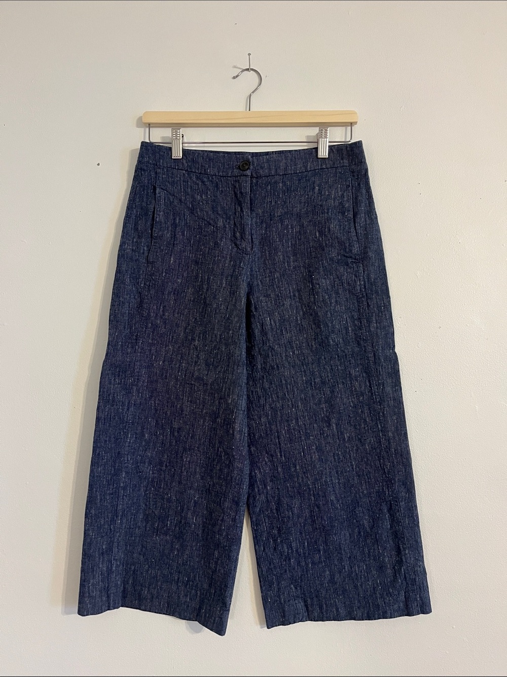 Ann Taylor Wide-Leg Cropped Linen Pants in Dark Blue